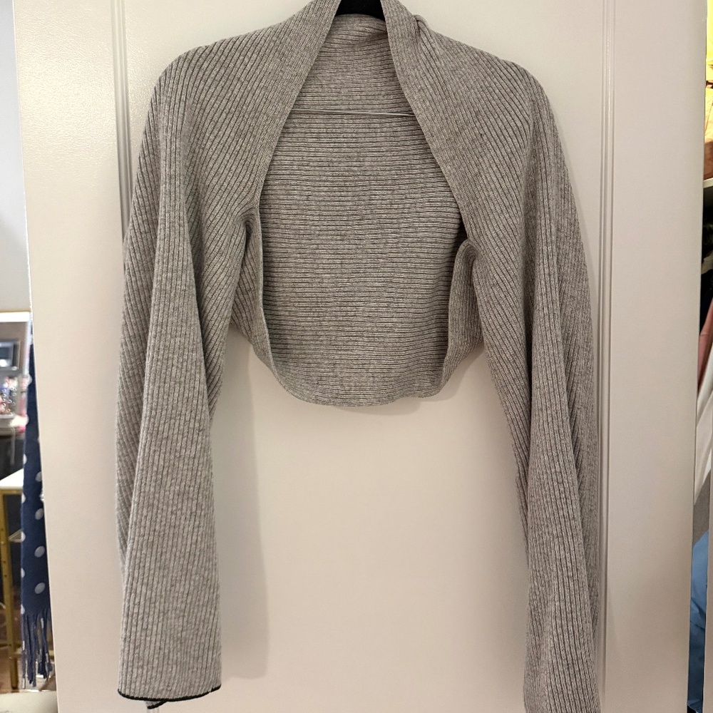 ADAY | Shoulder Shrug It Off Scarf | O/S